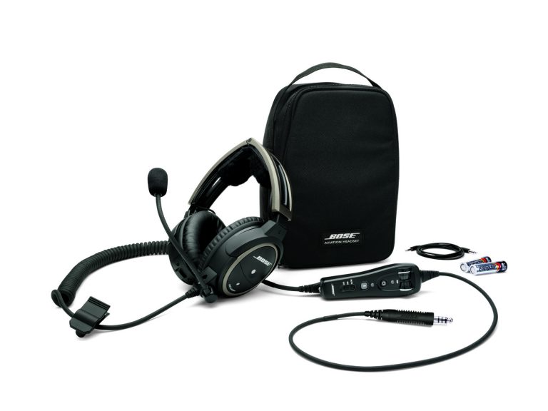 a20 bose aviation headset review